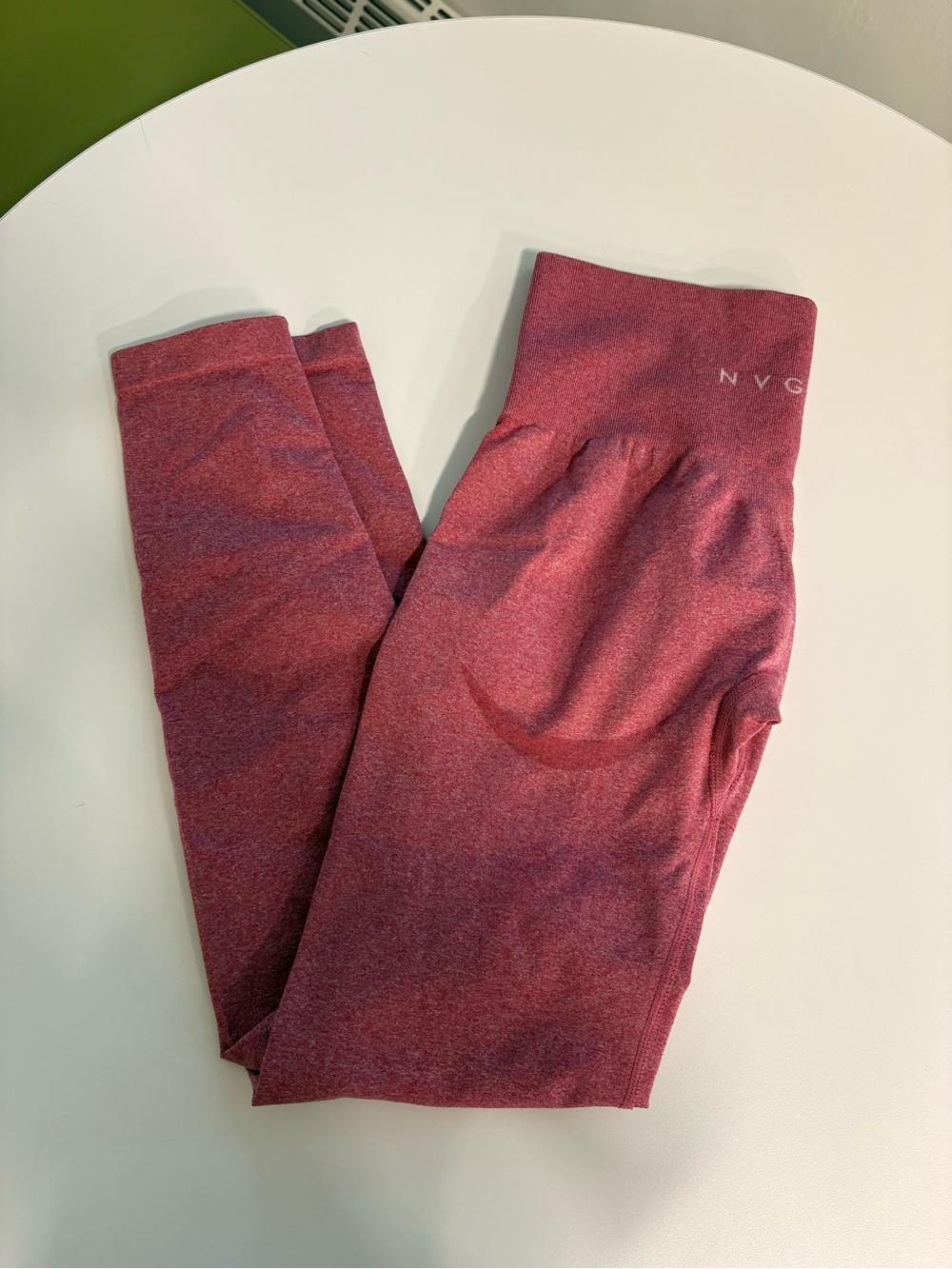 NYC Kids Seamless Leggings in Heathered Bordeaux